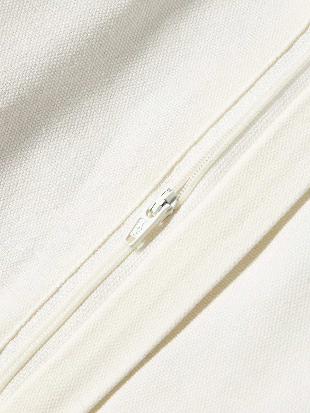 Housse de coussin brodée Bardia, 45 x 45 cm
